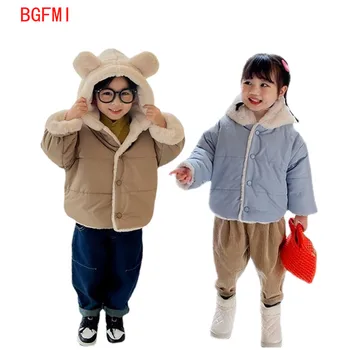 Корейское милое пальто для девочек, нейтральное утолщенное однотонное пальто, зимняя теплая куртка с капюшоном для мальчиков, повседневная куртка с медведем для девочек 1-7 лет